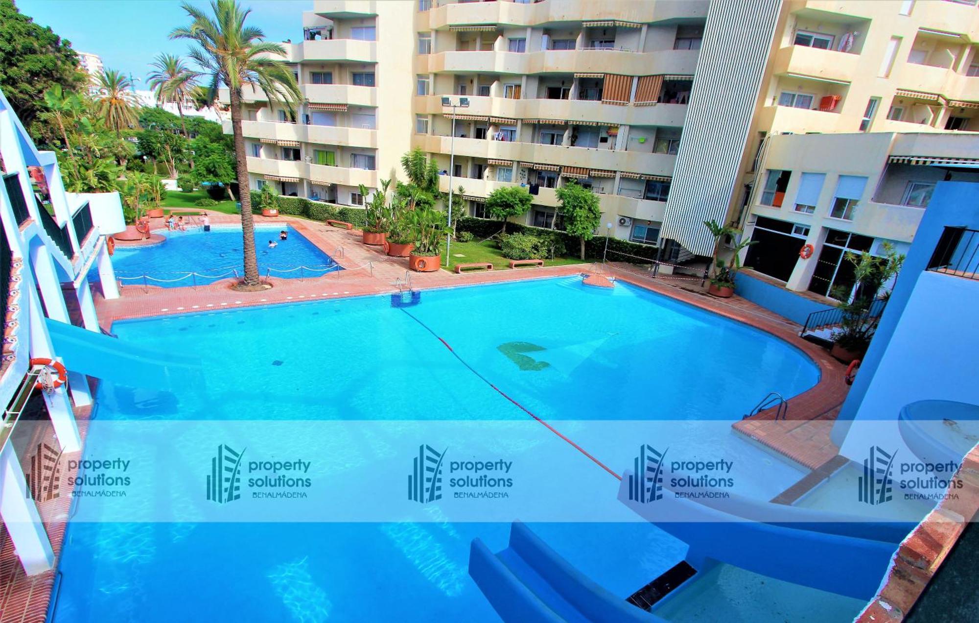 Benalbeach 1010 - Vista Al Mar - Piscina Todo El Ano - Primera Linea De Playa Benalmadena Bagian luar foto